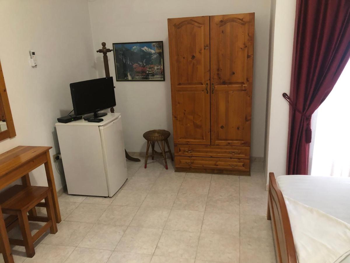 Villa Pepeto Durres Albania Eksteriør bilde